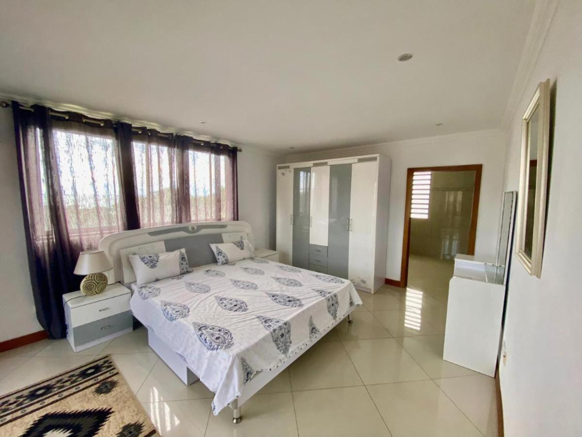 Apartamento Ocean Bliss By Oasis Holidays Flic-en-Flacq Exterior foto