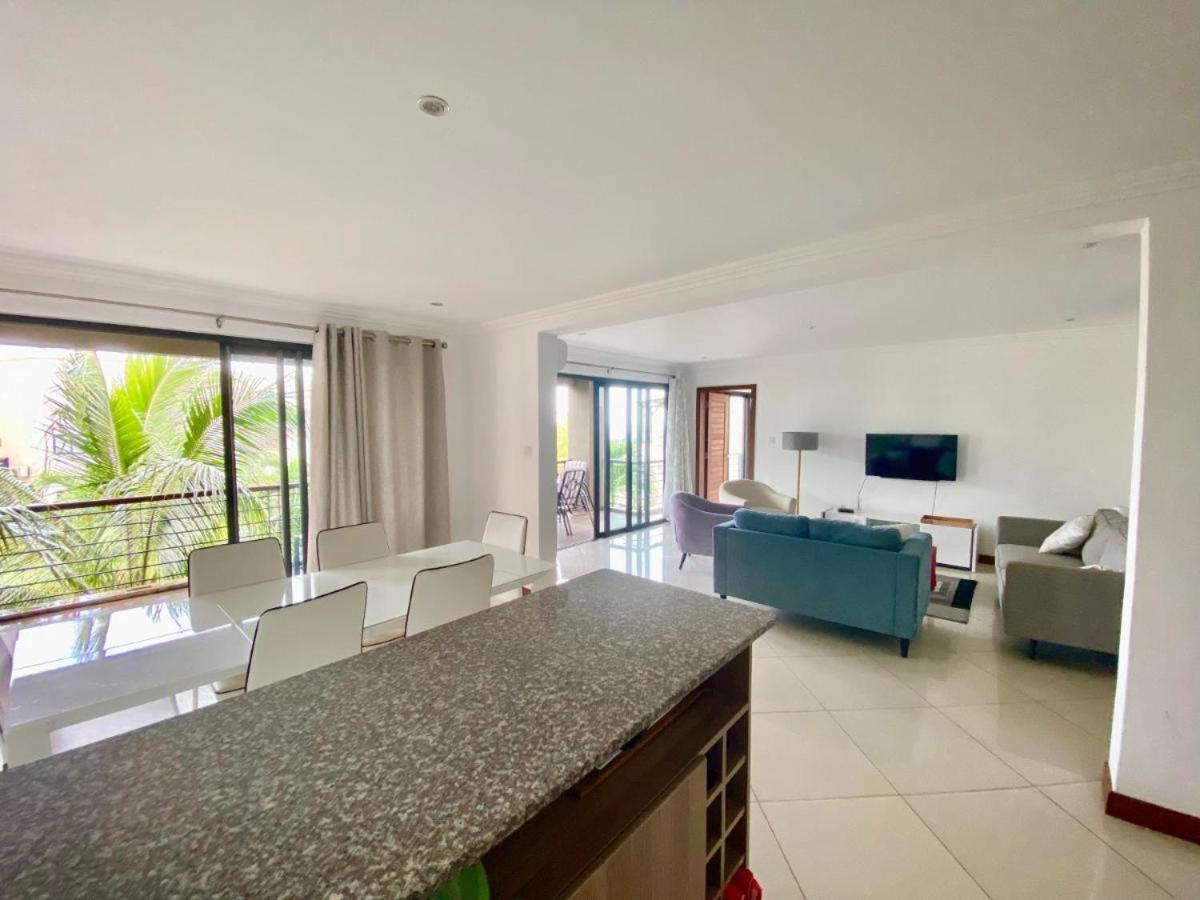 Apartamento Ocean Bliss By Oasis Holidays Flic-en-Flacq Exterior foto